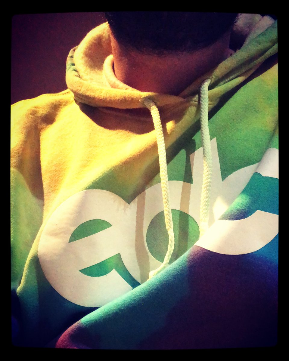 lauroglz's tweet photo. EDC 2019 ✔️
#PrimarioMerch 🔥👊🏽 https://t.co/zSuSjhHIAS