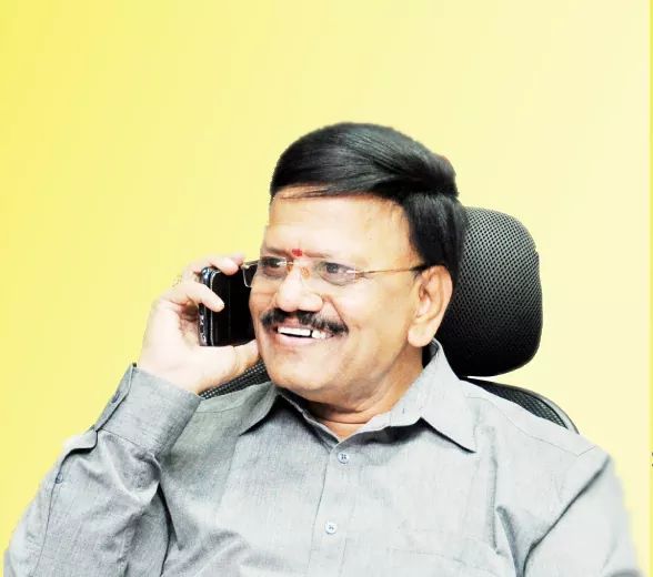 జిల్లాని ప్రగతిపధంలో నడుపుతూ అన్ని వర్గాల అభ్యుదయానికి పాటుపడిన కలెక్టర్ లక్ష్మికాంతం గారికి దేశంలో ఈ IAS కి దక్కని "దళిత రత్న" అవార్డు ఆయనకు ఏప్రిల్  14న రాష్ట్రపతి రామ్నద్ కోవింద్ గారి చేతుల మీదుగా అందుకోనున్నారు. #HATSOFFSIR