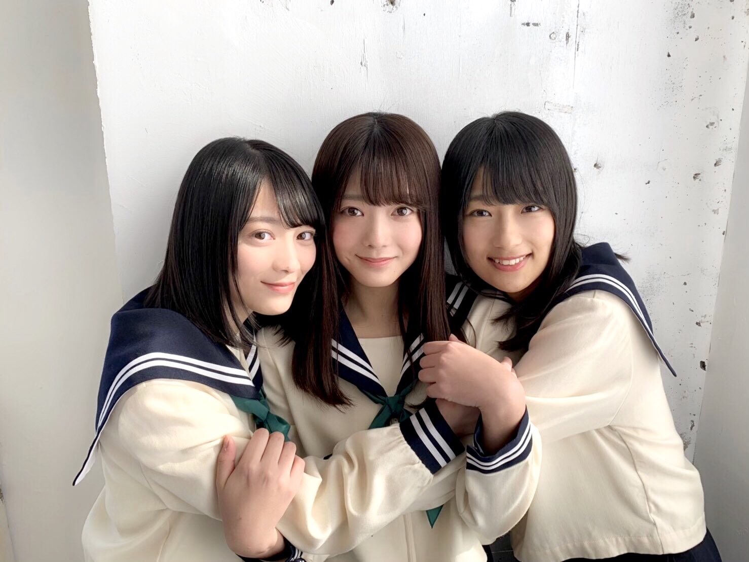 Amazon.co.jp: 櫻坂46 カラーデニム 森田ひかる 田村保乃 守屋