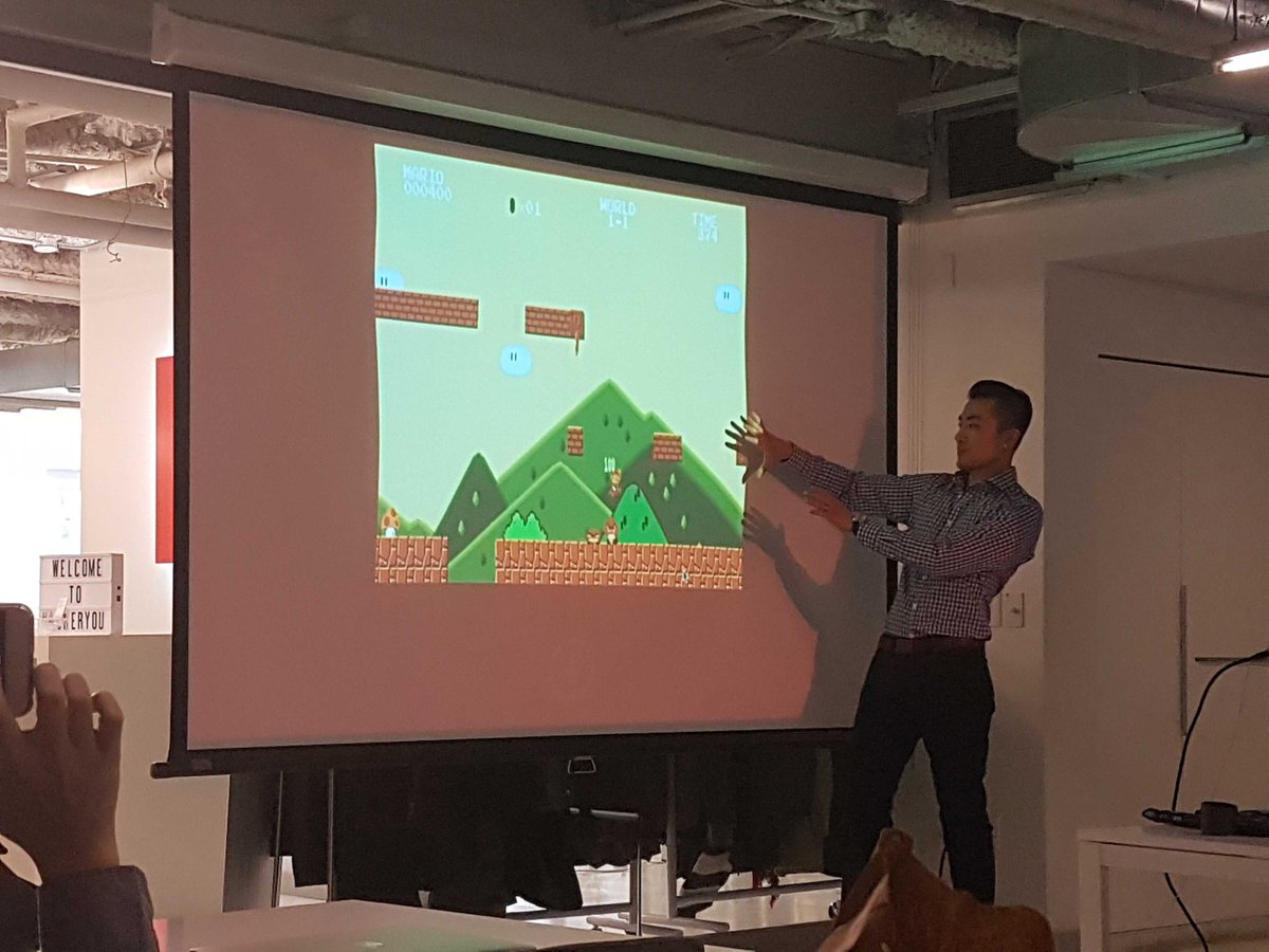jammingcodes's tweet photo. Did a presentation on parallax, made a trippy Dugallax. Really proud of my fellow presenters today, @_AlannaOConnor @dennisoba @_alexandershin @NathanAndrewLui, we did it 😄! Big thanks to all the 🤳🤳🏻🤳🏼🤳🏽 tonight 🤣.  Tweet photos cred: @linghaolin @jeannetteng @MaeeshaCodes https://t.co/APnnhldWYC