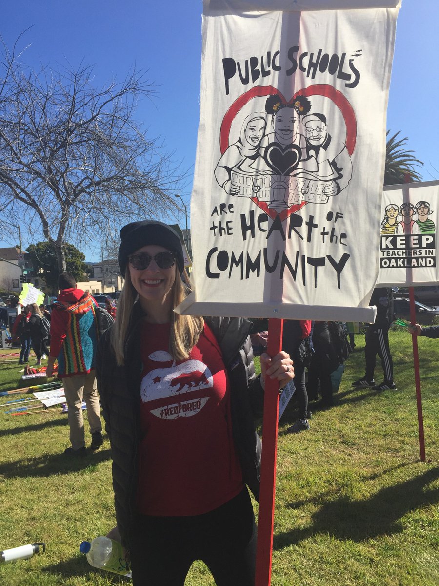 icstcnteachers's tweet photo. Another great day of marching today at #OaklandTeachersStrike! #Unite4OaklandKids #WeAreOEA #WeAreCTA #RedForEd #TheTCNWay #ICSWolfPack https://t.co/7L6NEMmwZj