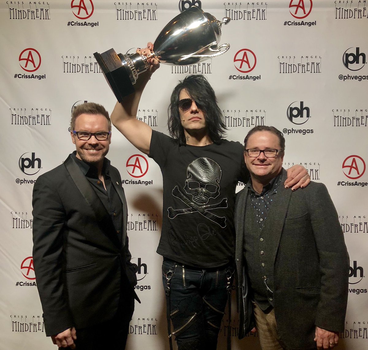 MagicScot's tweet image. Congratulations @CrissAngel for winning the “Greatest of All Time” award from Vanish Magazine at Planet Hollywood, Las Vegas. The award was presented by Paul Romhany and David Penn tonight on stage after Criss’s Mindfreak show. Best show on the planet!