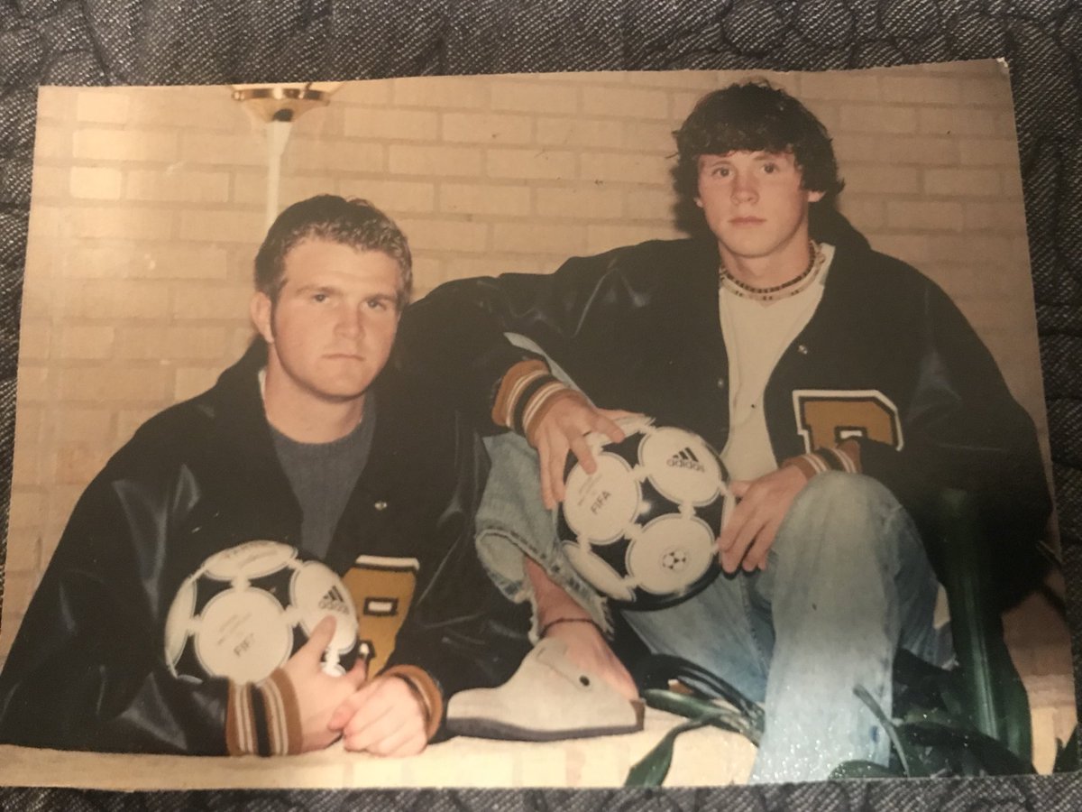 TheDH83's tweet photo. Who knew these dudes would still be best friends 16 years later! 

So happy Brad got see us play tonight at Abilene Wylie 

#Dr.Barham 
#CoachHolly
#collegeroomates
#HSU 
#RohoLegends=) https://t.co/UOvM1f2pZ1