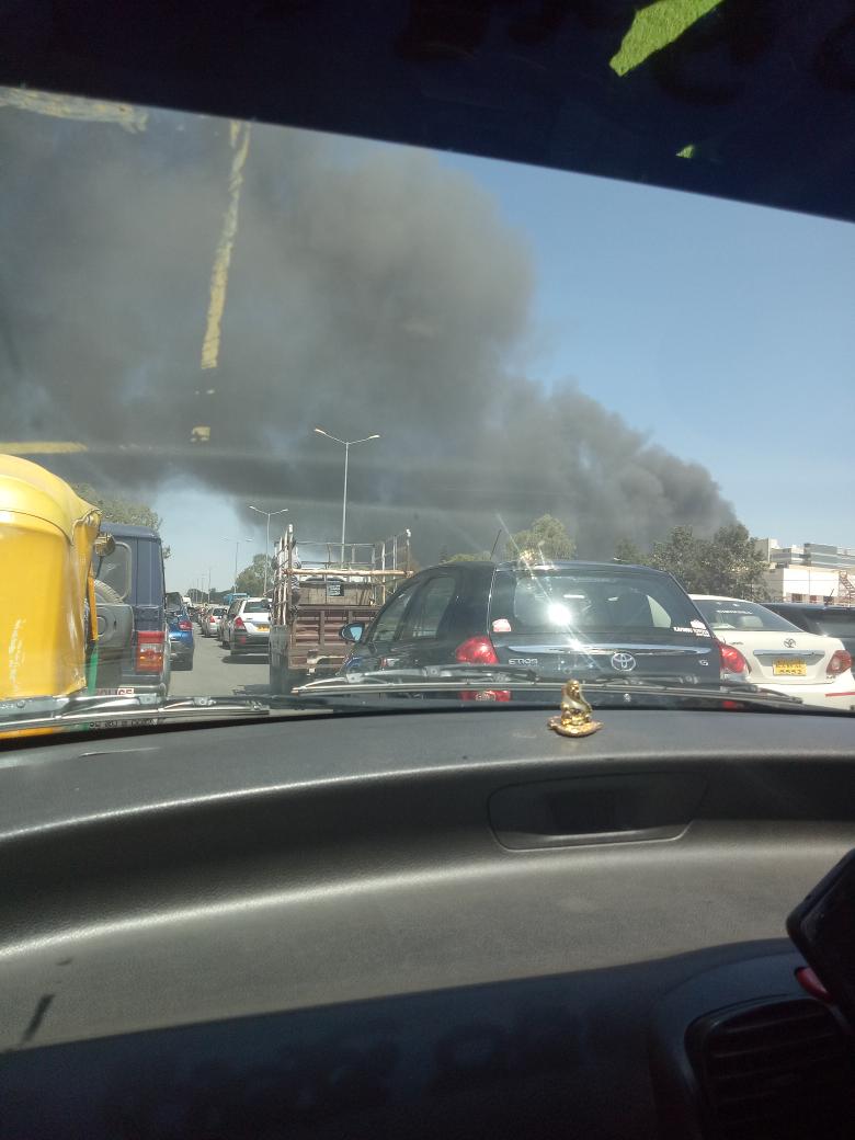 dsecsuresh's tweet image. #AeroIndia2019 huge smoke