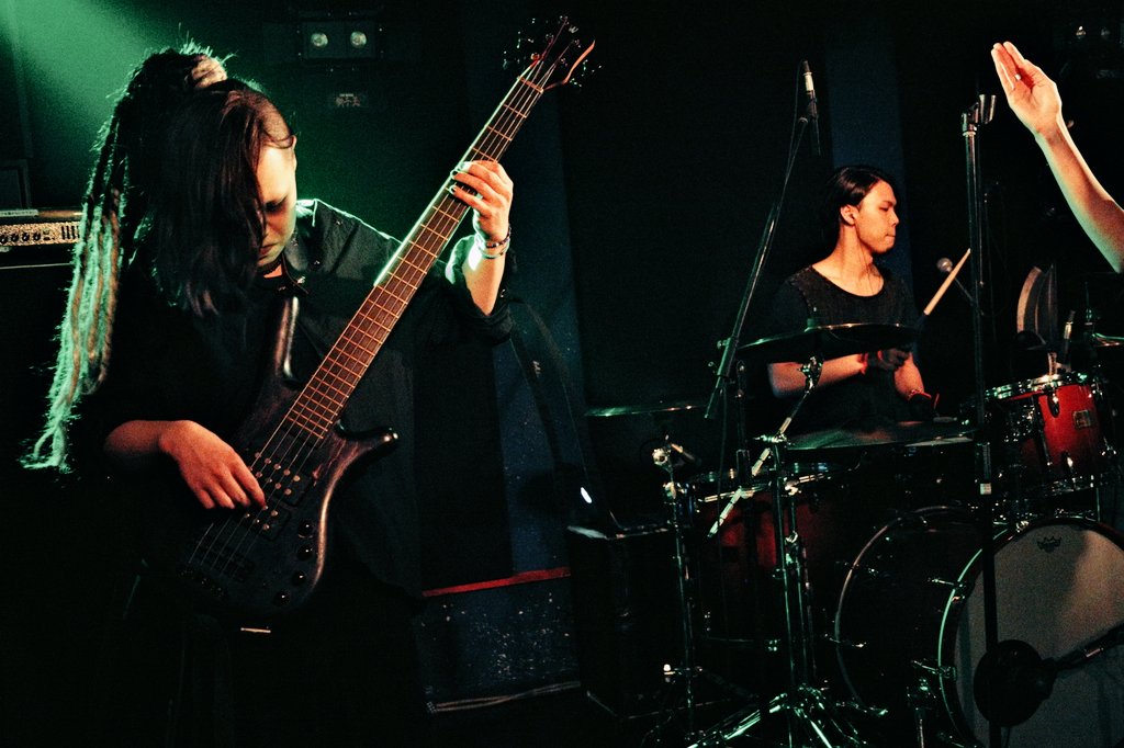 LikeFreeLife's tweet photo. Enemies Disengaged(エネミーズディスエンゲージ)@巣鴨獅子王 2019/2/20(水)

EnemiesDisengaged:@EneDi_Official
ライブフォト⑤

 #EnemiesDisengaged #エネミーズディスエンゲージ #エネディー #宇宙人 #エイリアンロック #巣鴨獅子王 #ライブフォト #KENSHIN https://t.co/RRwrq1Zqw2