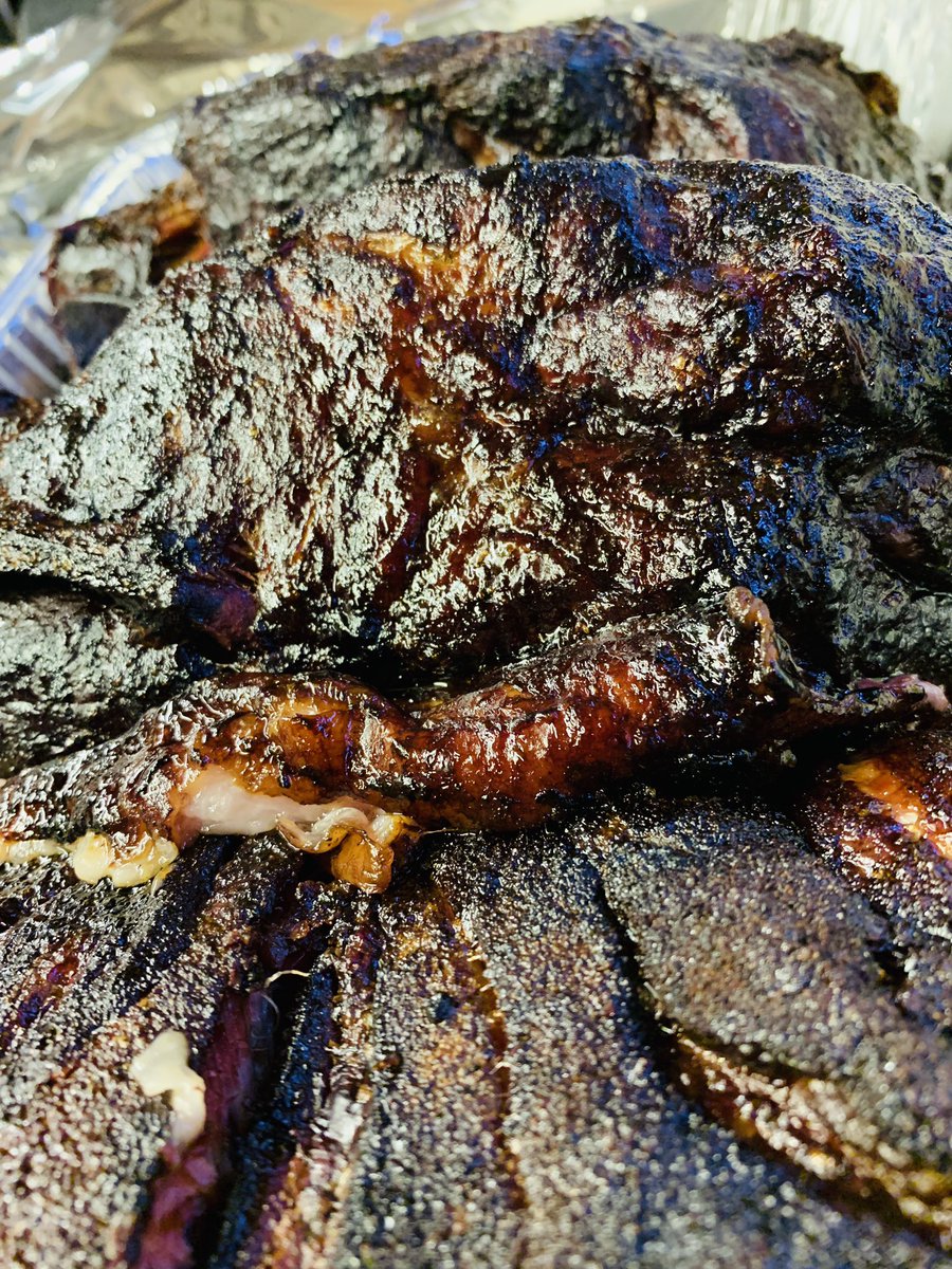 TonyCrout's tweet photo. Well would you look at that! 😋🐖🤤#dokosmoke#bbqlife#blythewood#columbiaeats#bbq https://t.co/uOLTluQ2oh