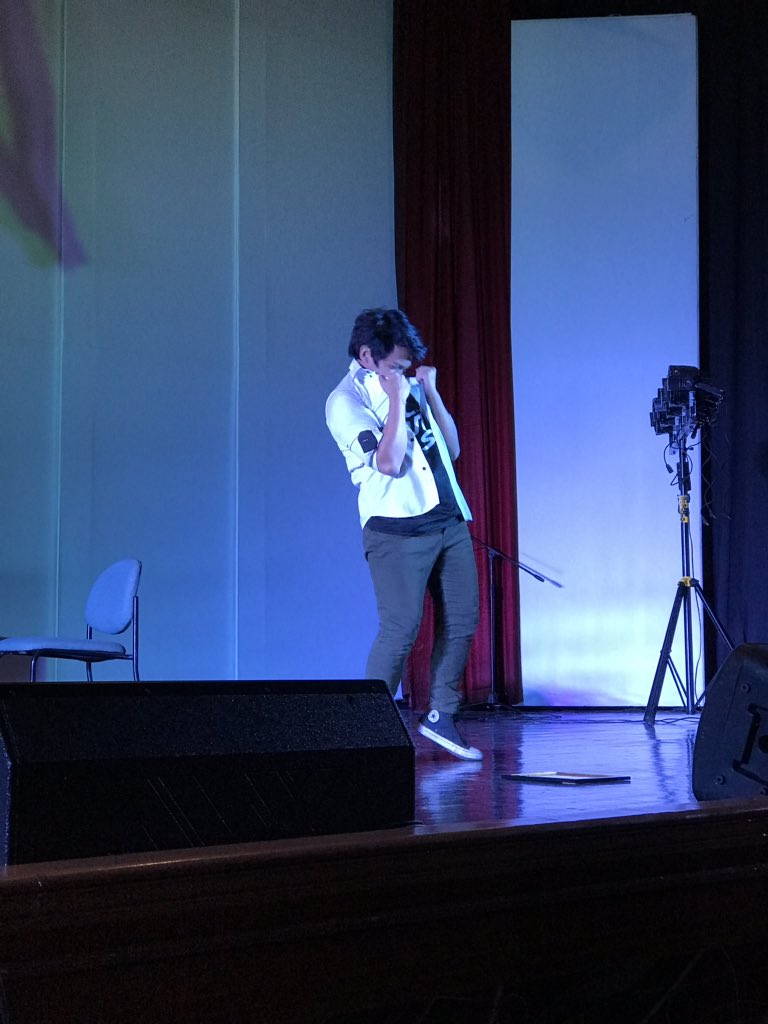 UST_ASC's tweet photo. Our former Paci Rhutmos President, Gio Reque, entertains everyone with his amazing dance moves.

#AGTS2
#ONEfourAMV https://t.co/auDGuVDhm9