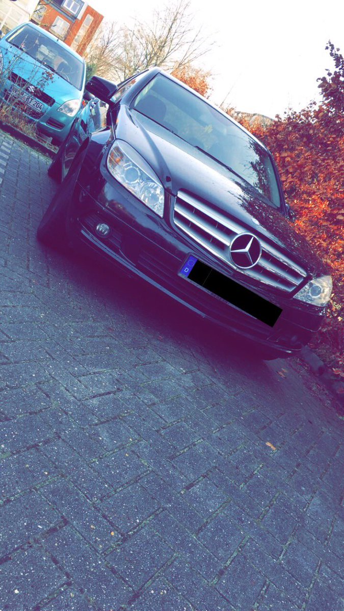 beat_ero's tweet photo. Starting work next week @DonJones_uk ❤️🔥 #Rap #w204 #Benz #Producer https://t.co/TGs3OjtSRO