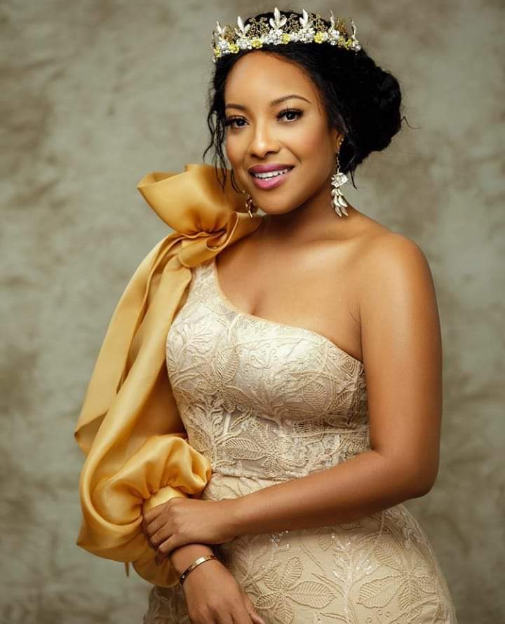 BABYBEATZ_1's tweet photo. A strong woman and a beautiful queen. She is my date tonight 
@Joselyn_Dumas https://t.co/QfFrePlecR