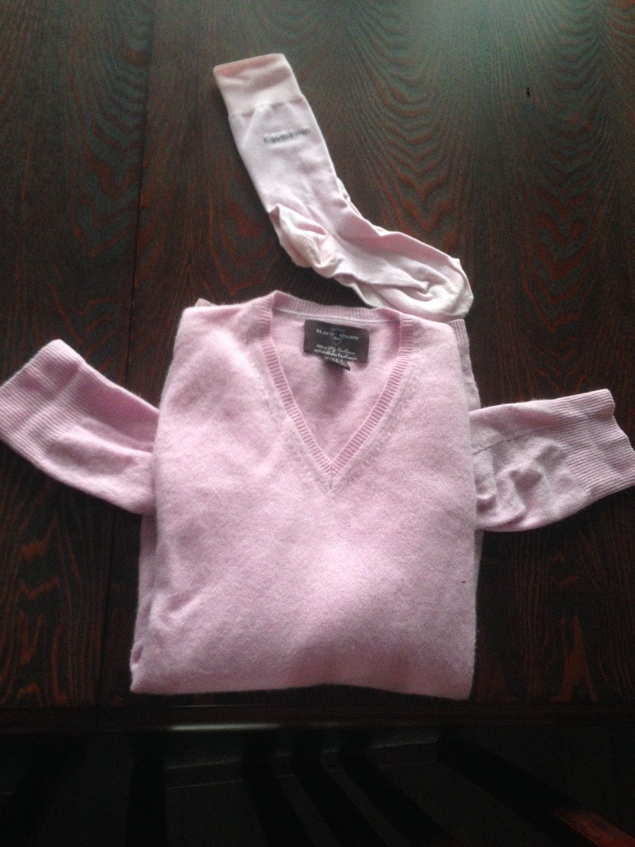 GrahamBarr5's tweet photo. I hope to see you in pink on Wednesday! J’ai les chaussettes et le chandail… #pinkshirtday #stopbullying #BeKind #GCPinkShirtChallenge #GCDéfiChemiseRose https://t.co/98eamTrPEi