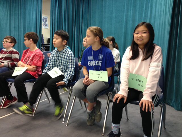 OakViewFCPS's tweet photo. How in the world do 10 year olds know how to spell chilblains? And what in the world does it mean? Congratulations to all 19 Oak View spelling 🐝 finalists for a job well done. This 5th grader will represent our school at the next level of competition. #OakViewFCPS https://t.co/Th3RaxObNe