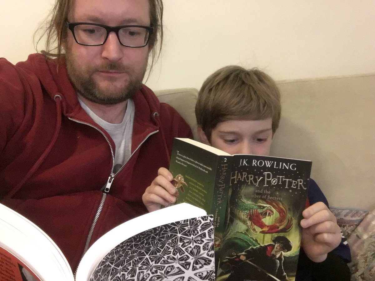 jimmyvacance's tweet photo. @hmprimary Happily reading in the comfort of own home #teammaynard #familyreadingchallenge #maynardreads https://t.co/o4Us3h86sW