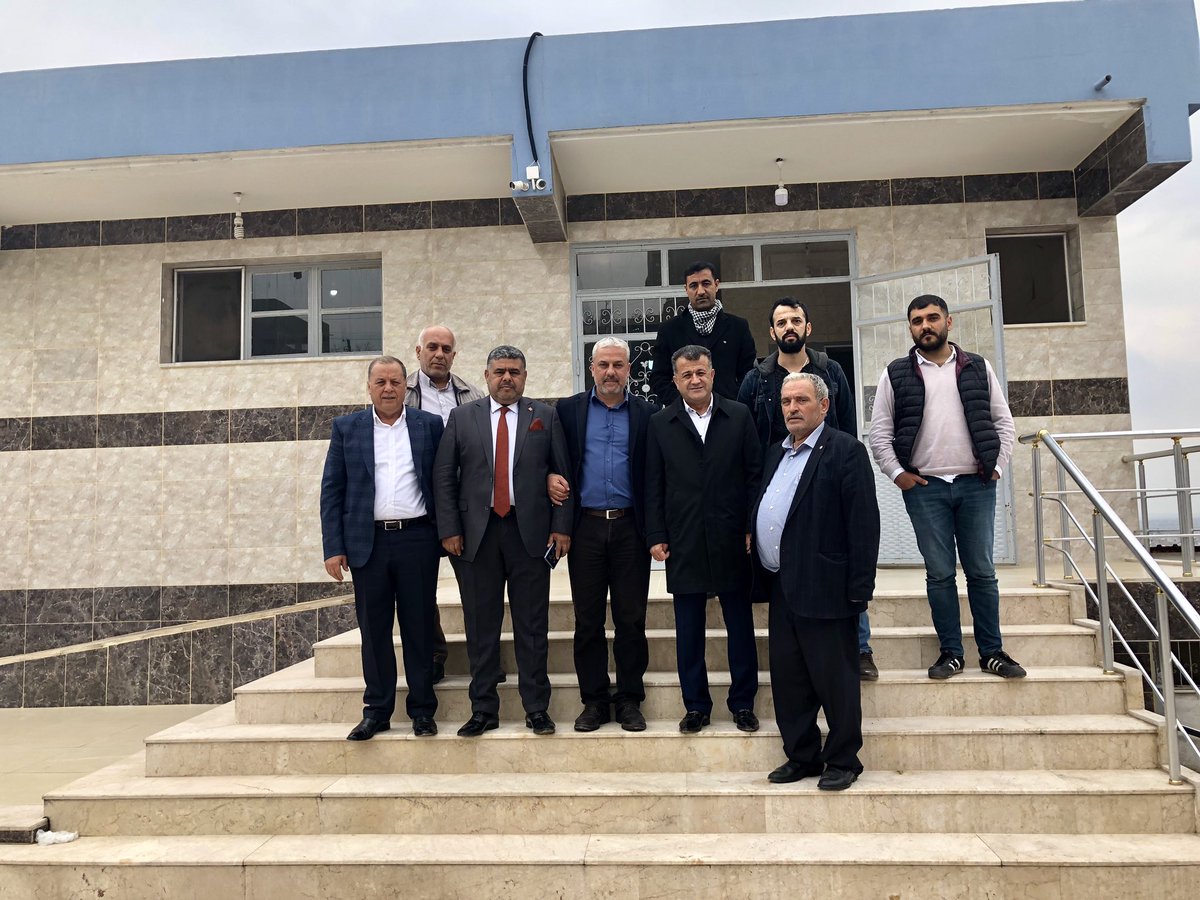 mhacioglutr's tweet photo. İlçe Başkanımız ile İlçemizde faaliyet gösteren #Sasunlu yemekçiliği ziyaret edip üretim tesisini dolaştık. #Sasunlu ailesine ilgilerinden dolayı teşekkür ediyorum.
#ÖnceMilletÖnceMemleket
#VakitHatayVakti
#VakitReyhanlıVakti
#VakitMehmetHacıoğluVakti
#MemleketİşiGönülİşi https://t.co/I5MBH3Tiol