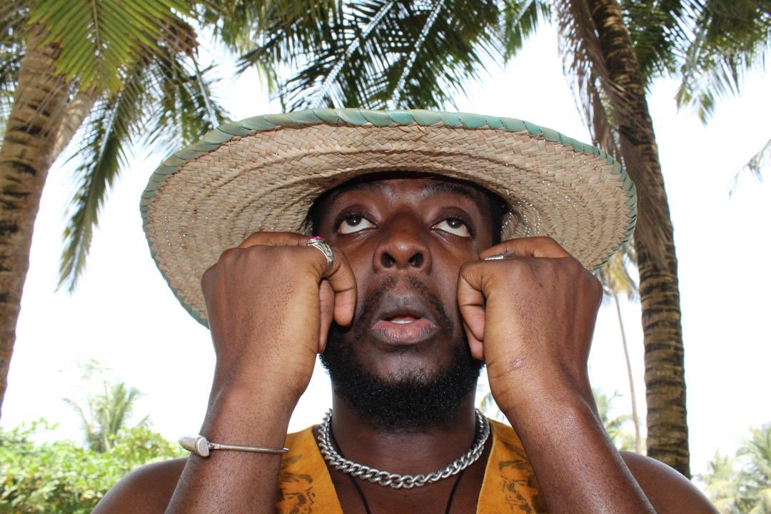 YaadmanYung's tweet photo. Shine your eye!!. Use your head!!. #Towhomitmayconcern #Votewisely #electionnobefight #Nigeriadecides2019 https://t.co/6wqccs4nSo