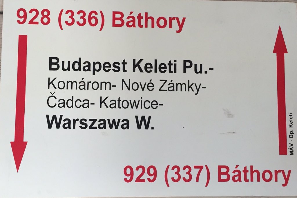TvW76's tweet photo. @vorortanleiter So БЧ proposes to extend the Báthory train Budapest-Wwa to Brest (BY). Would that be to facilitate seasonal Kurswagen to the Balkan? #Fahrplan2020 #timetable2020 https://t.co/ikU7O0Ehyu