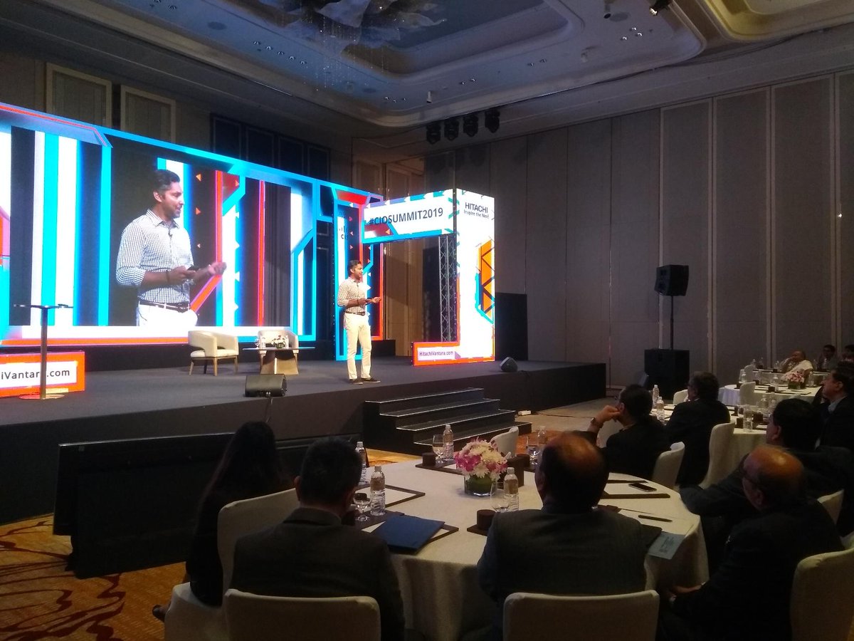 standure's tweet photo. Great life lessons from a cricketing great @KumarSanga2 @Hitachi_APAC  #ciosummit2019 1. Success breeds fear 2. Detach skills from who you are 3. Relevance comes from sticking to the values 4. Good support system helps you stay grounded 5. Emotions have to be used &amp; not responded https://t.co/ahdbQ8PXPJ