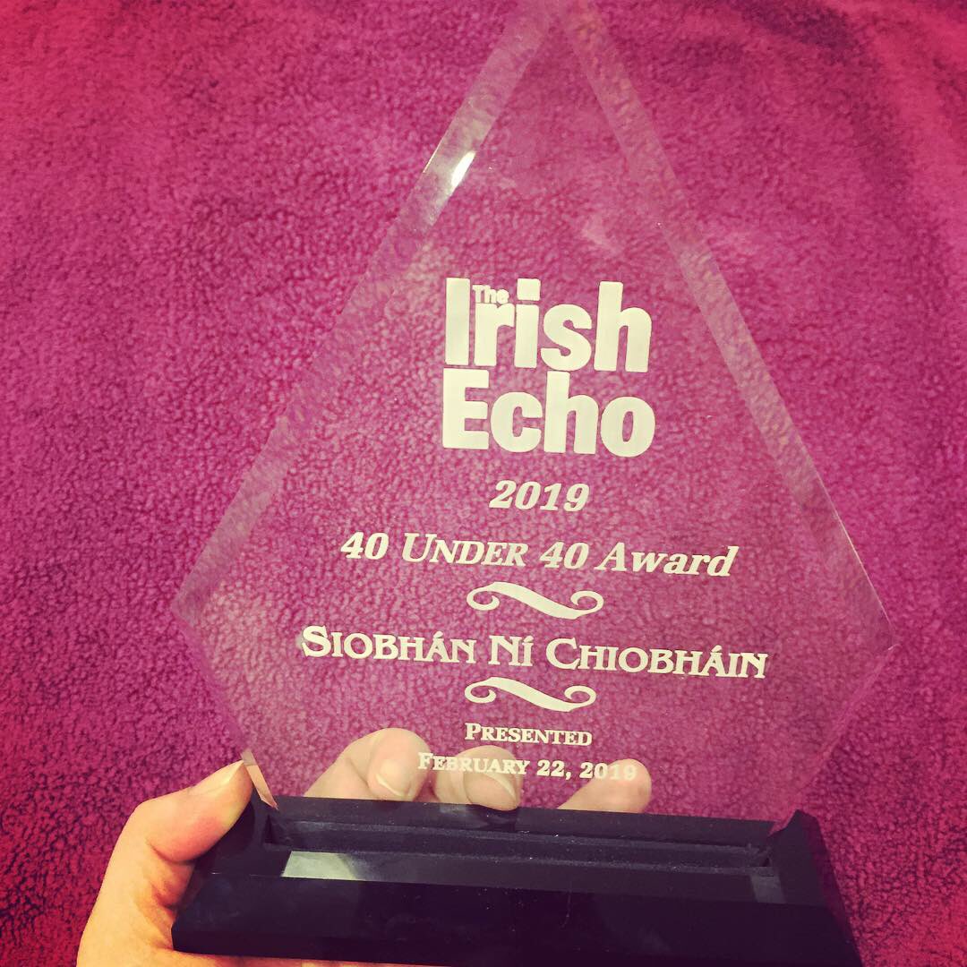 Yaaaaasss!!! Thank you to @IrishEcho & every single one of you  who voted for me.Walked away tonight with 2 awards #Top40Under40 and #PeoplesChoiceAward  I’m so delighted!!!!! Got to speak #Gaeilge in my speech too!!!