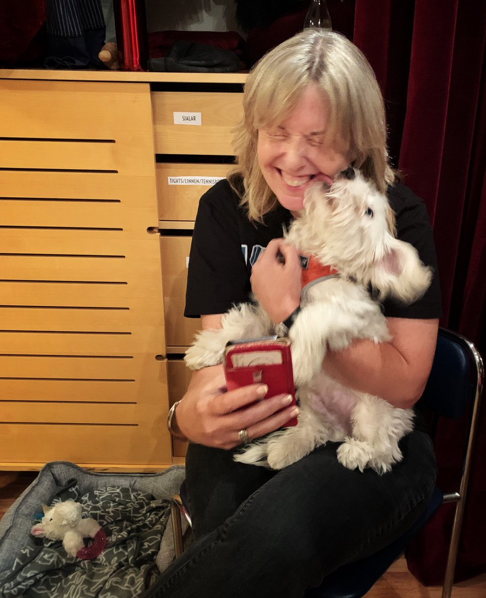 Improverket's tweet photo. ”Inspire your partner!”

Thank you, @quokkarocks, for a wonderful week filled with joy, insights and laughs!
Until next time - see you on the road!
#impro #impro #puppy #2lång #improverket #improv #pattistiles #keithjohnstone #göteborg #sweden #actor https://t.co/6GeVITRqsA