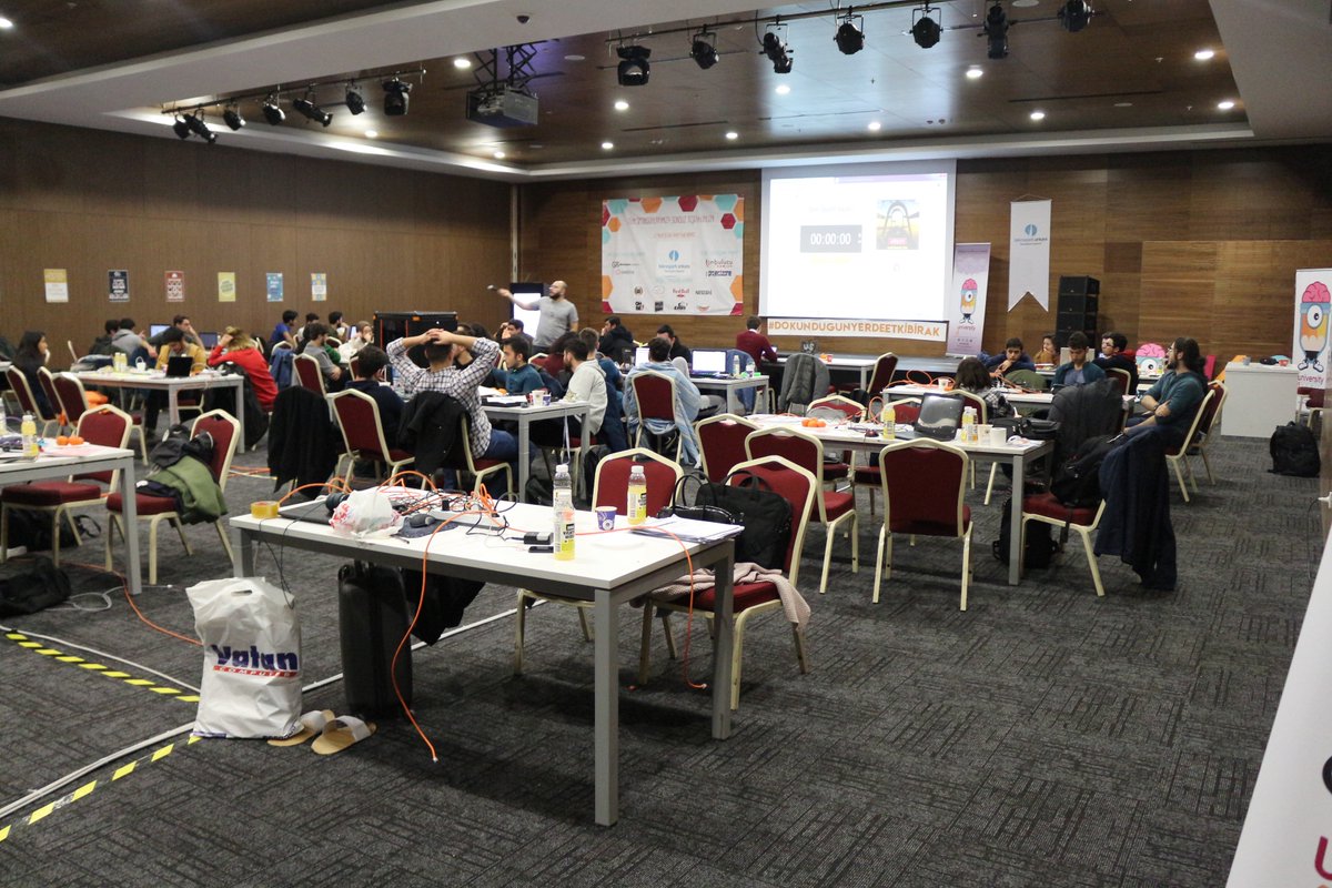 TeknoparkAnkara's tweet photo. University4Society Etkinliği Tüm Hızıyla Kampüsümüzde Devam Ediyor.. 🥳 @aybuieee @uni4society @narkulucka @ybuankara https://t.co/4cG7k9N1pe