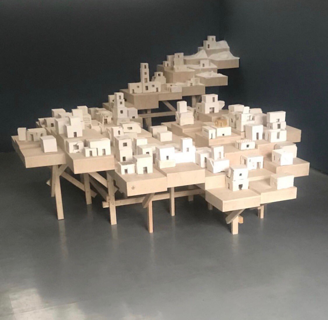 Looking forward to my artist response at ⁦@orielmyrddin⁩ today #artist #response #intervention ⁦<a href="/freshwestdesign/">Freshwest</a>⁩ #thebuildingproject