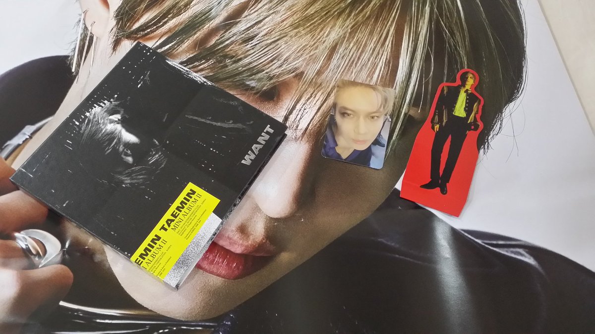 JawaherRose's tweet photo. @5HINeeDiamond Got my Taeminah albums. Thank you so much. You made my day 🌸💗😊 https://t.co/mKNOeiOk0b