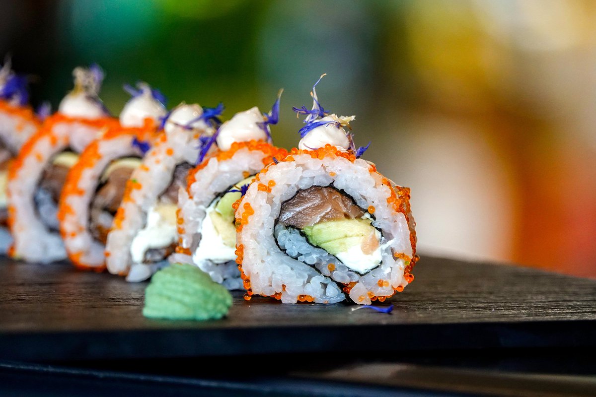 olivanovaresort's tweet photo. Sábado con S de #Sushi 🍣 + #SpringMET 🏇. ¿Suena bien, verdad?
Pásate por el #CentroEcuestre Oliva Nova, ¡te esperamos en The Club! 😉
► https://t.co/lcVR4zi0HP
#SpringMET2019 #METoliva #Hípica #OlivaNova https://t.co/h9i15zoCD9