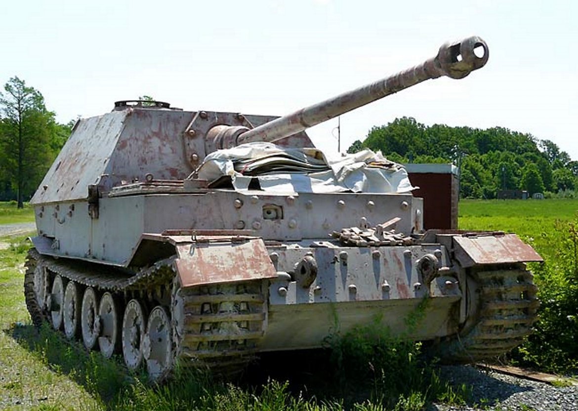 NetMaquettes's tweet image. net-maquettes.com/pictures/ferdi…
#jagdpanzer #elephant #wwii #bynetmaquettes