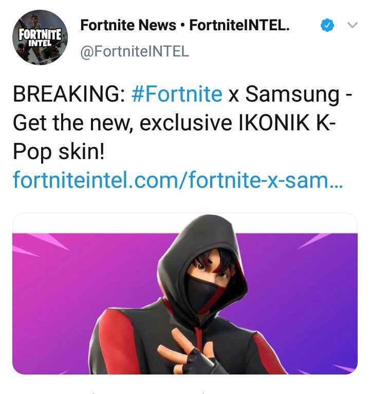 galaxy s10 the name of this k pop skin is ikonik fun fact the chanwoo character on fortnite has ikon s iconic red mic pic twitter com tb1msmd3lb - fortnite iconic skin s10
