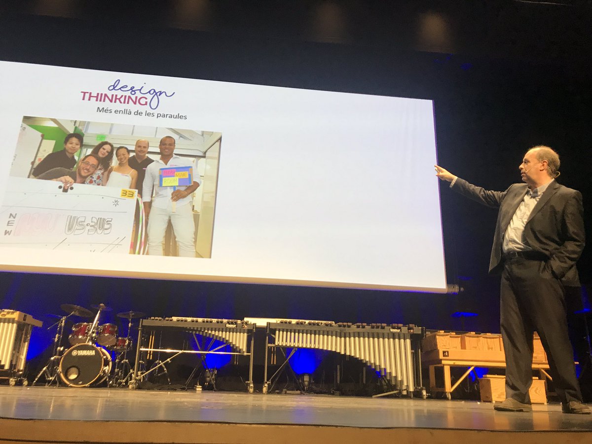 AnnaMar65948567's tweet photo. #edusionat Franc Ponti Mètode Thinking. Més enllà de les paraules. permet reinventar per a conseguir ser més creatius https://t.co/0dhgYp5XtP