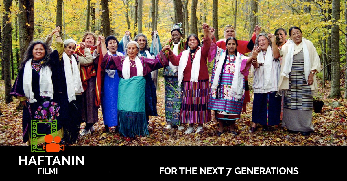 soilinnolab's tweet image. For The Next 7 Generations, 2004 yılında dünyanın dört bir yanından bir araya gelerek ‘Uluslararası On Üç Büyükanne Konseyi’ni oluşturan on üç yerli ve bilge büyükannenin gezegenimiz için değişim çağrısını anlatan bir belgesel.

#soil #soilinnolab #soillab #haftaninfilmi