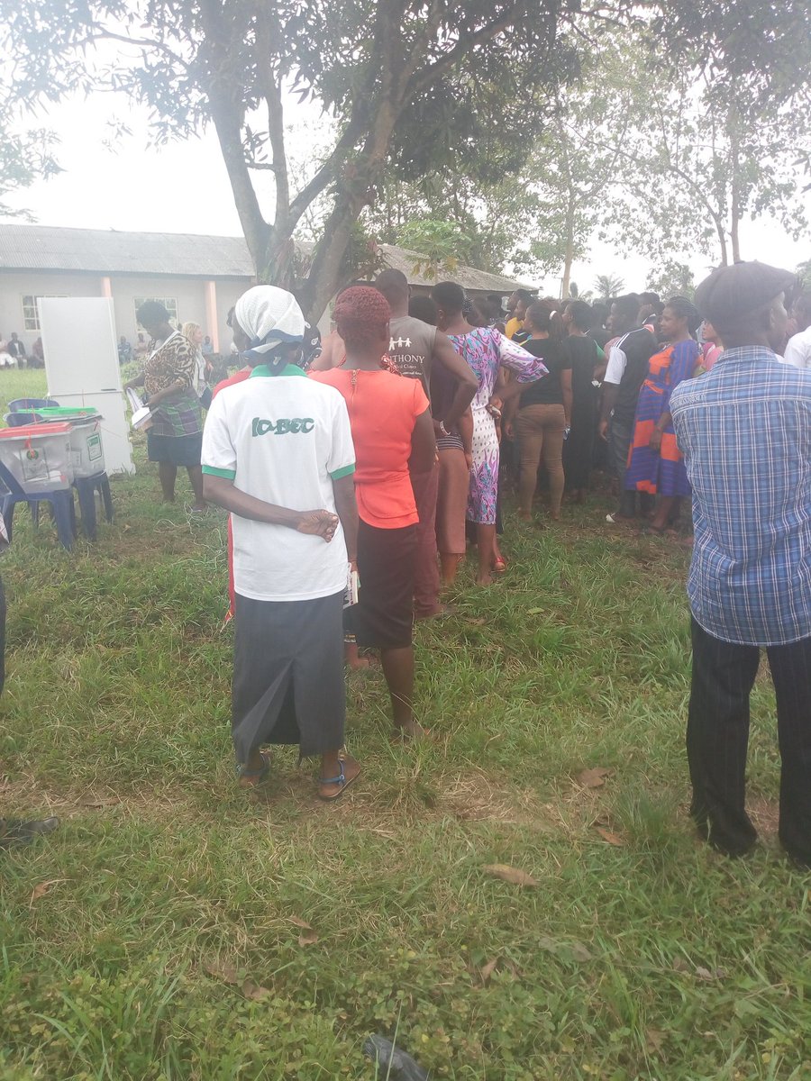 GADA_PHC's tweet photo. Unit 13, Ward 7, Tai, Nonwa in Rivers State

Voting is ongoing peacefully
Women are seen on the line voting,  some are waiting to ensure their votes count
The #StopVAWIP line is still being distributed to women
08001100000 https://t.co/s6CZ0bPuID
