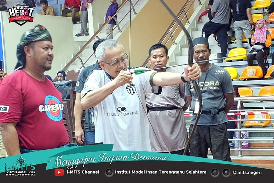 NegeriImits's tweet photo. Sekitar Pertandingan Memanah bagi kategori Belia yang berlangsung di Program HEBAT pada pagi tadi.

Acara ini mendapat sambutan yang hangat daripada pihak peserta dan penonton. https://t.co/c2gSg67i8E