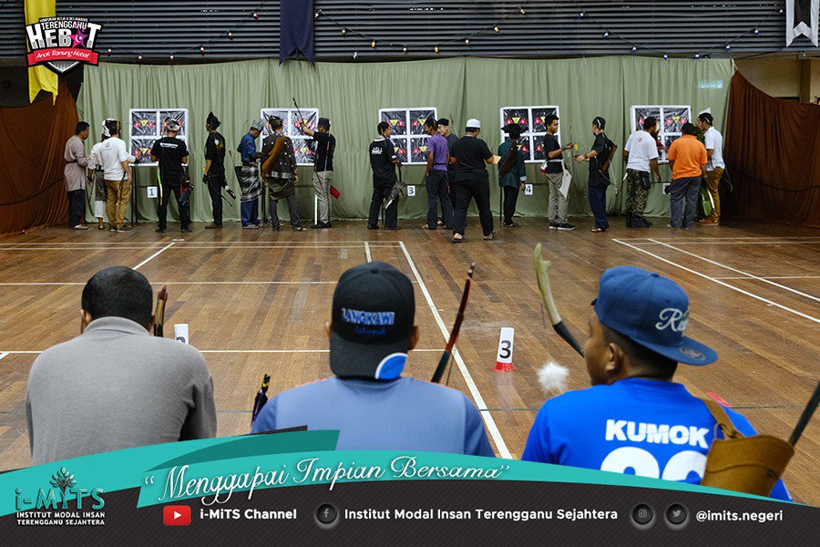 NegeriImits's tweet photo. Sekitar Pertandingan Memanah bagi kategori Belia yang berlangsung di Program HEBAT pada pagi tadi.

Acara ini mendapat sambutan yang hangat daripada pihak peserta dan penonton. https://t.co/c2gSg67i8E