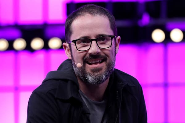 pyates73's tweet photo. Twitter co-founder Ev Williams to step down from the company’s board #twitter #EvWilliams https://t.co/YhKQJMaRpc https://t.co/tjMFZiECeX