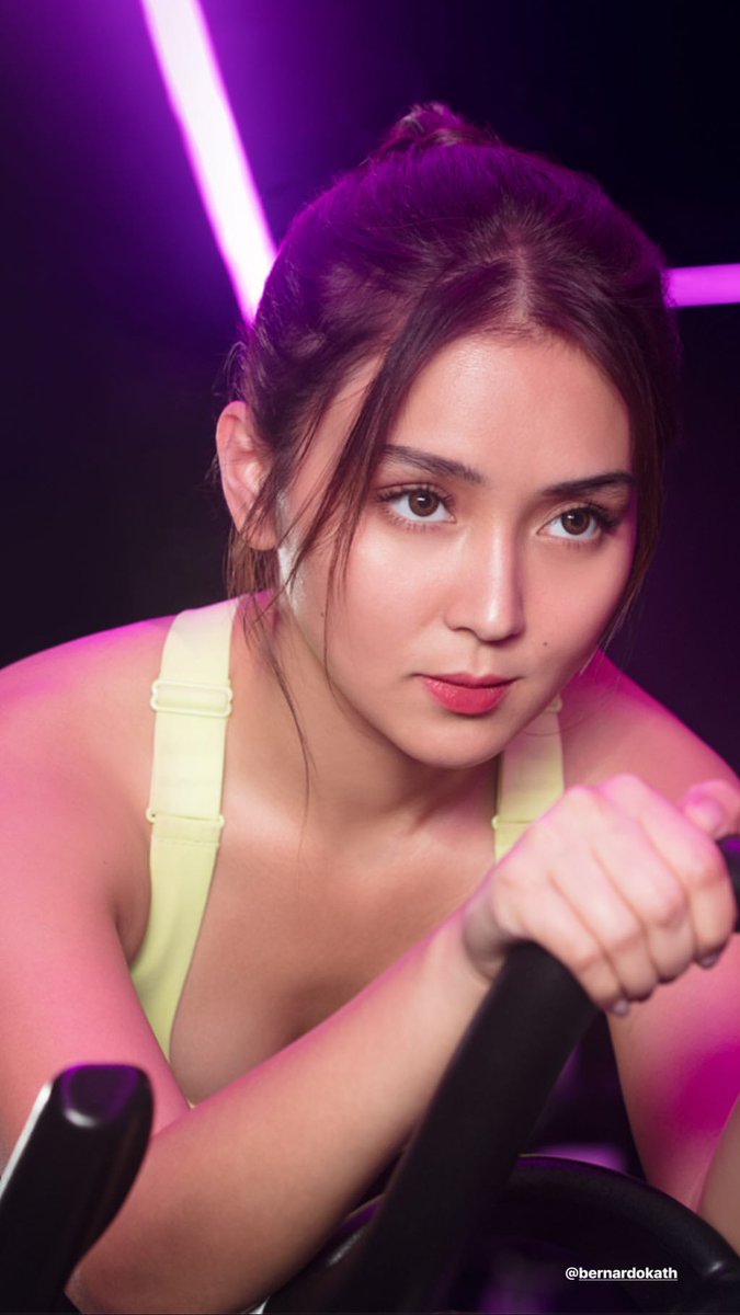lurilene_jane's tweet image. Ka Pretty ba ni Ate Kathhh @bernardokath @itsJaneOineza
#KathXHappySkin
#ProjectFeb14StillStreaming
