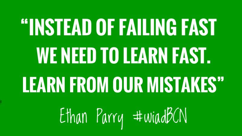 rosadurni's tweet image. Magnífica charla de @EthanParry3 en el #wiadbcn que nos recuerda algunos de los retos de #designfordifference