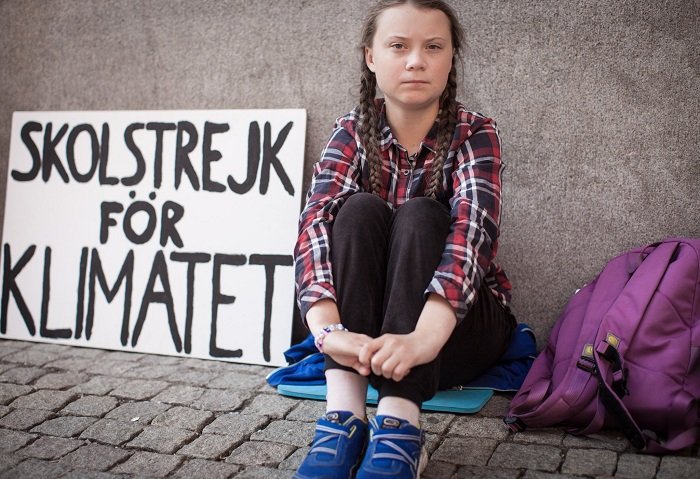 MouvementUtopia's tweet photo. "Les gens ont espoir que les jeunes sauvent le monde. Mais ils ne le sauveront pas. Il faut le faire avant que nous soyons grands" Greta Thunberg. #Justice4Climate https://t.co/WI1IBIzDAh