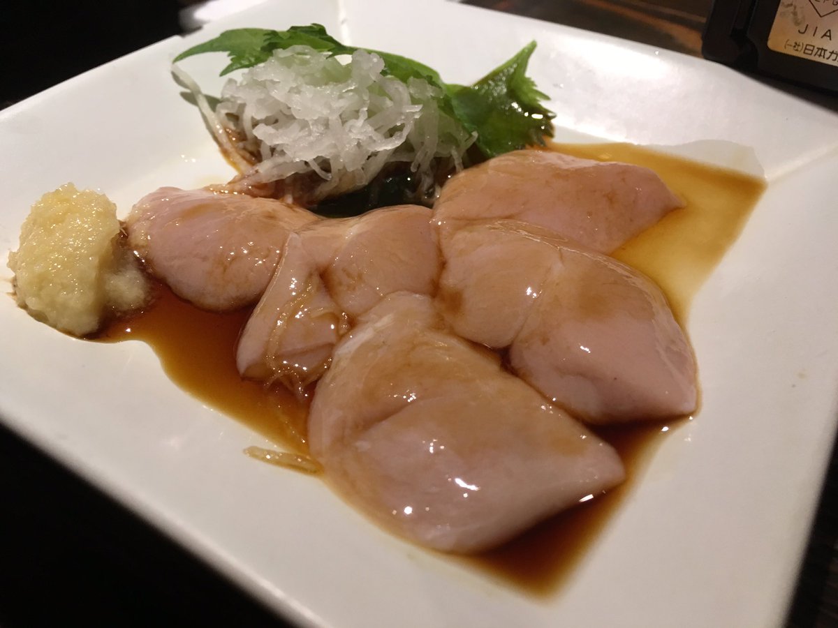 たら 虫と爬虫類注意 友達の頼んだヤギのタマの刺し身とトドの刺し身と私の頼んだコガネムシの唐揚げとウーパールーパーの姿揚げ