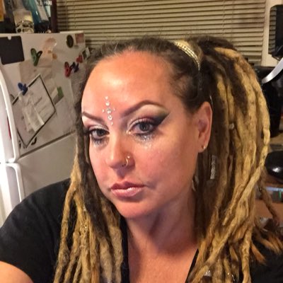 Charlee D tweet media