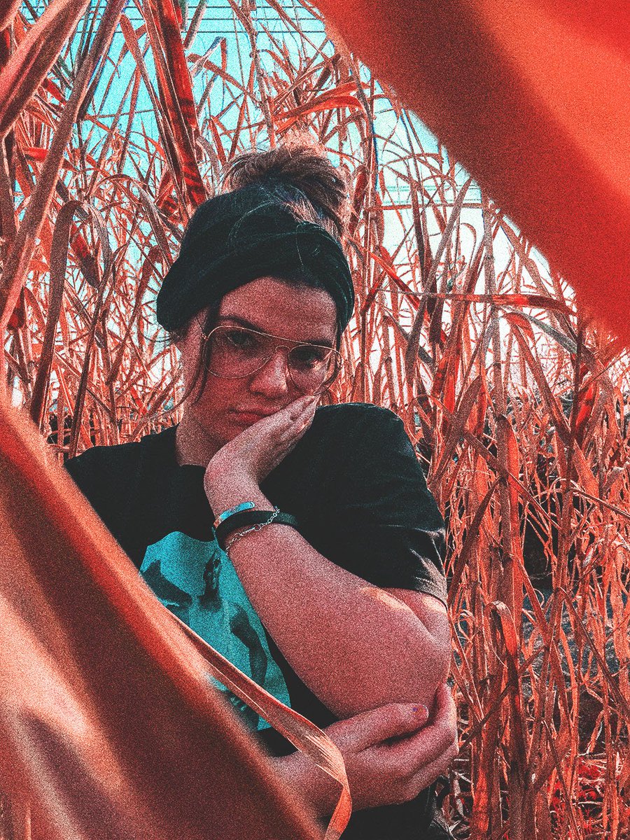 frhx16's tweet photo. Color contrasstttt #color #contrast #nature #NaturePhotography #NaturePhotoDaily #cyan #orange #vintage #vintagestyle #StreetStyle #StreetArt #street #urban #URBANDECAY #urbanfantasy #urbanwear #urbanwear #urbanart #urbe #urbex https://t.co/ewXuzN0pwA
