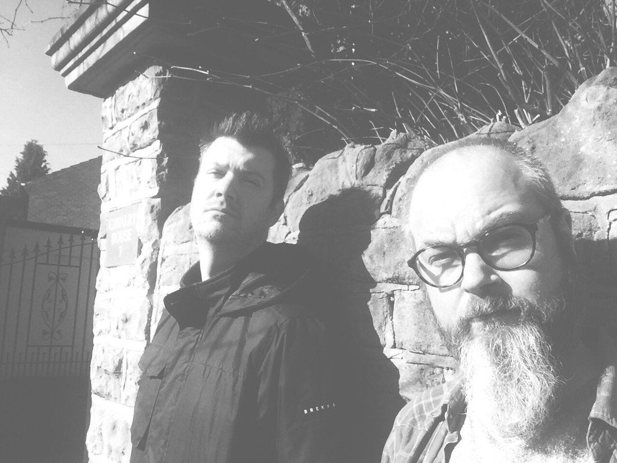 James_Sweeney_'s tweet photo. For the live album... #MonsteesOfWop @salrockbar #MonkeyBrothers. https://t.co/nyRk7Wvtyf