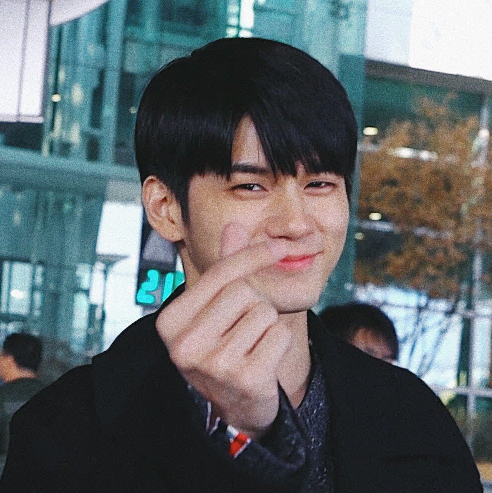 tintseongwu tweet picture