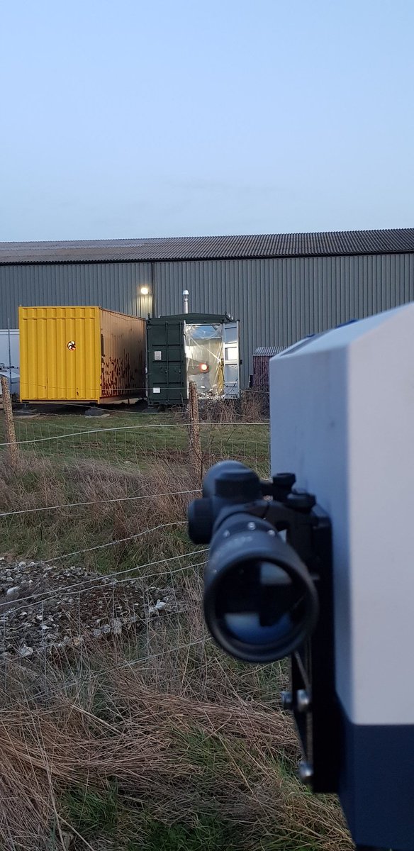 KCLwildfire_EO's tweet image. Testing our Open Path FTIR. Viewing a glowing IR lamp placed in our #combustionchamber filled with #fire #emissions  @kclgeography