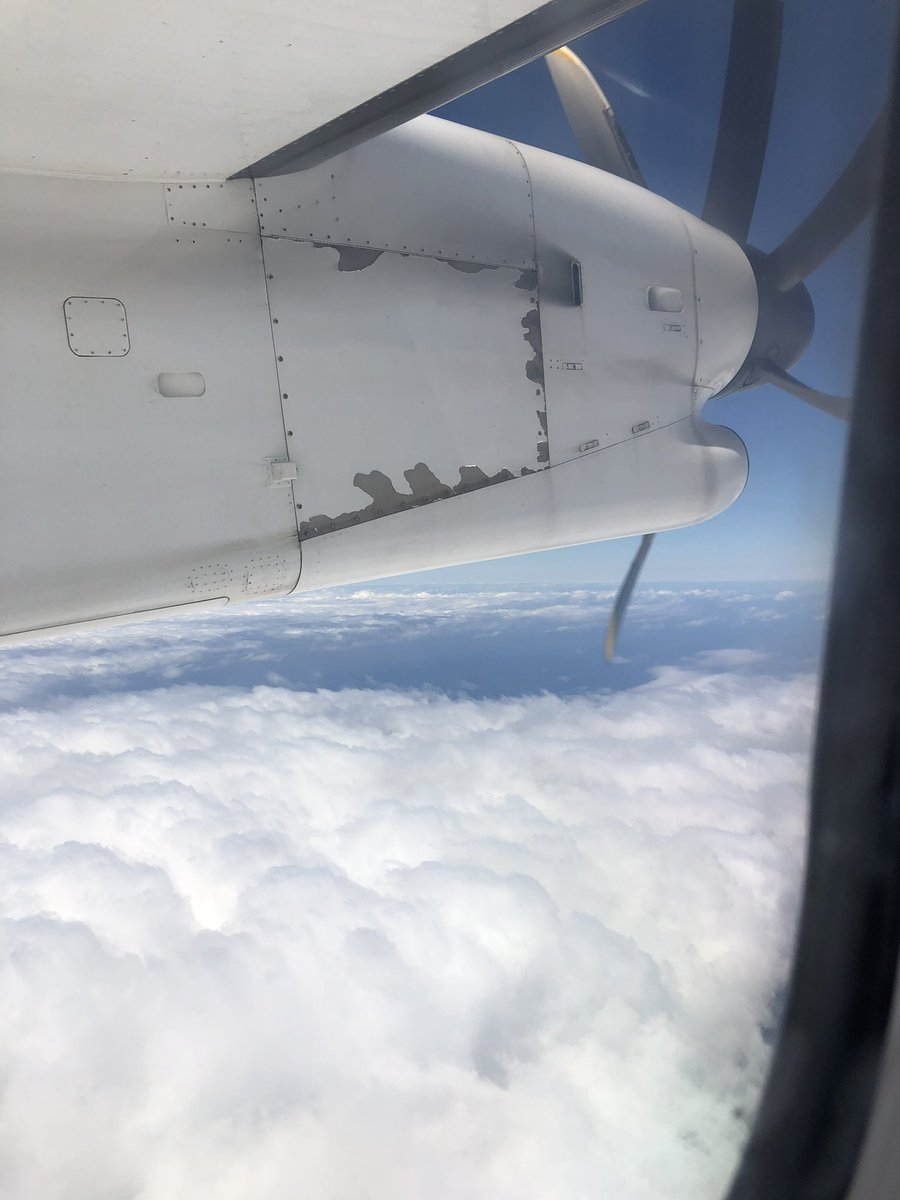 Erkochris's tweet image. Up up and away  @Qantas Sydney 🛫 to Wagga Wagga 🛬 #qantaslink #worklyfe