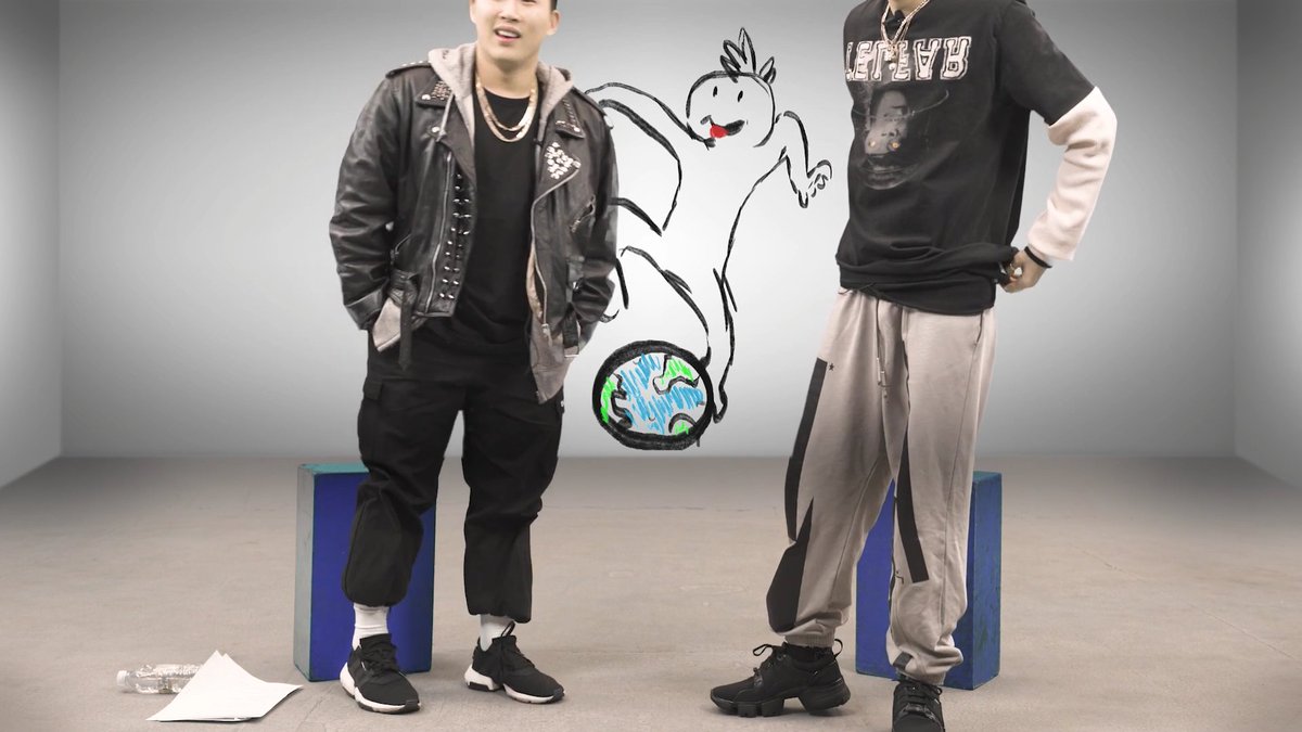 ㅈㄴ웃기지아늠.? 스윙스 얼굴 반틈쯤보이는데 우지호 얼굴 목 1도안보임ㅋㅈㅋㅈㅋㅈ큐ㅠㅠ 우지호비율 실화냐 우지호 핫바디ㅋ큐ㅠ