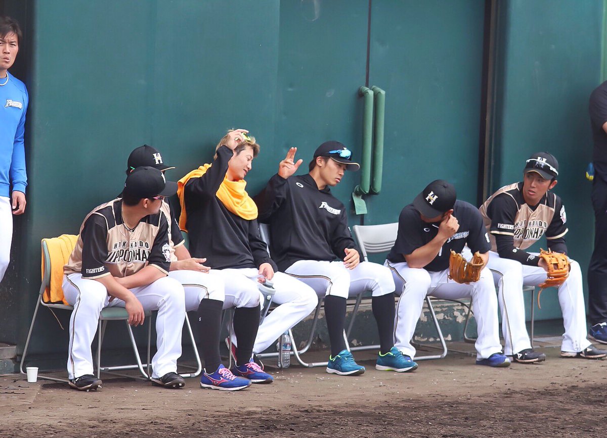 tara6_41's tweet photo. 楽しそうなベンチ(°﹃°  ) https://t.co/XHRSzvS1Gw