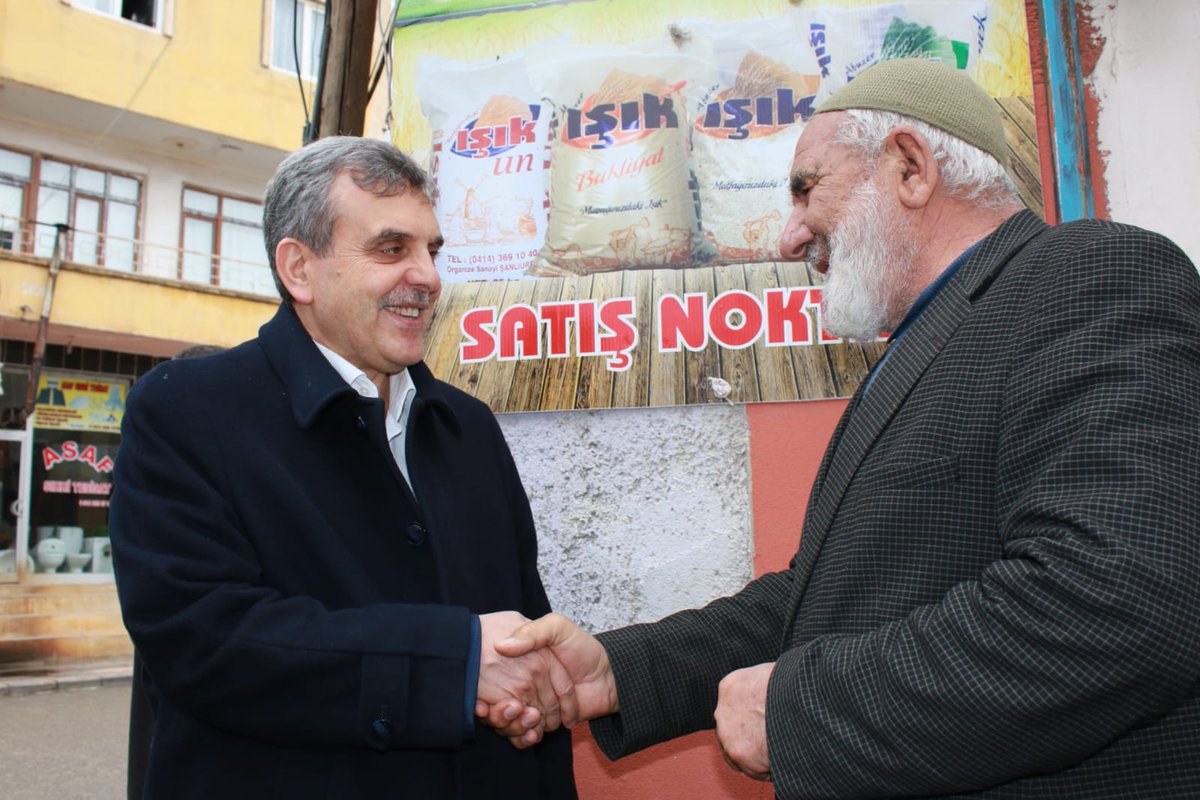 zabeyazgul's tweet photo. Bozova ilçemizdeki seçim çalışmalarımız kapsamında esnaf ve hemşehrilerimizle bir araya geldik. 

Bozova halkımzın ilgisi bizleri ziyadesiyle memnun etti. Bizlerde bu teveccühe layık olmanın gayreti içerisinde olacağız. https://t.co/Gk8K11tS3T