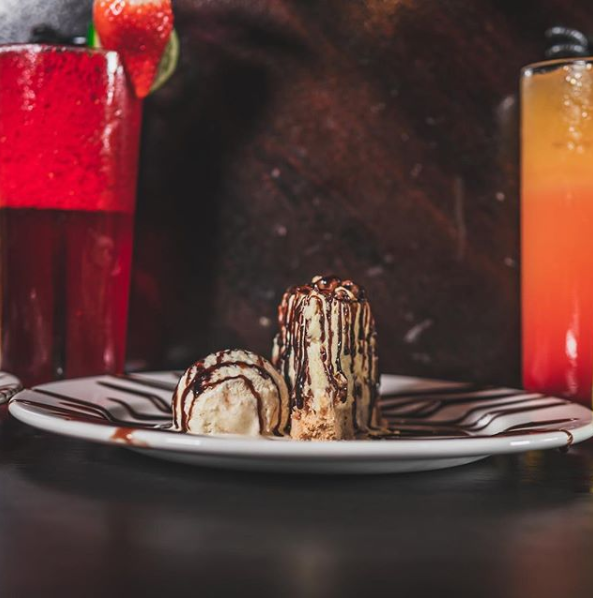 LeMadisonGrill's tweet photo. The true meaning of Saturday is dessert. ?? Are you ready for a treat of savoury and sweet at Le Madison?

Book a table: 020 7247 0679 ? https://t.co/zT51B9JYXB