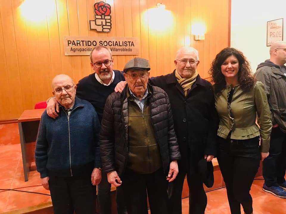 PSOE_Vdo's tweet photo. Gracias también a Josefina Navarrete Pérez, Vicesecretaria General de la Comisión Ejecutiva Provincial, @PSOEAlbacete por acompañarnos #PSOE #PsoeVdo #Villarrobledo #EleccionesMunicipales #mayo2019 https://t.co/LiRP7jp4Ll