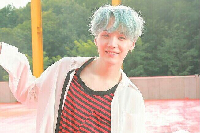 Rii_1230_v's tweet image. ︎︎︎︎︎☺︎::ユンギのセンイルまであと少し

309ｲｲﾈ ・ 309RT
ユンギに届くように
みんなで力合わせよう👴🏻🍒

#ユンギのセンイルまでに309いいね 
#ユンギのセンイルまでに309RT 
#armyさんスルー禁止
#army
#방탄소년단
#bts